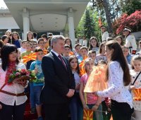 13.04.2017-Во Кабинетот на Претседателот на Република Македонијa се одржа церемонија на свечено менување на државното знаме.