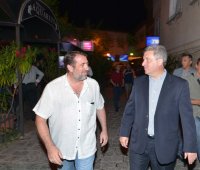 Охрид - Претседателот Иванов и поранешниот чешки претседател Вацлав Клаус вчеравечер во Охрид присуствуваа на настапот на познатиот македонски џез-музичар Владимир Четкар